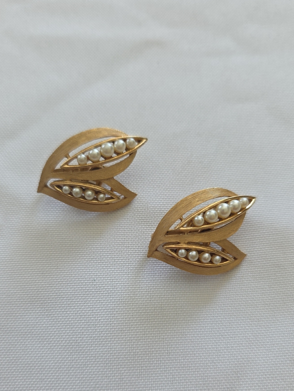 Vintage Trifari Gold-Tone Leaf Clip Earrings with Faux Pearls